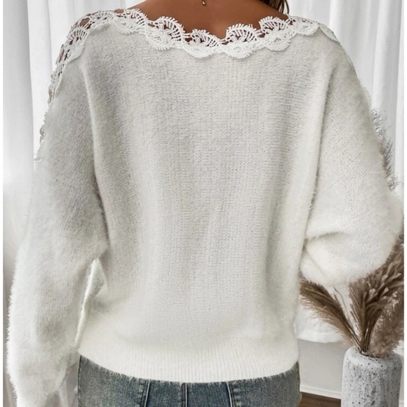 New white contrast lace sweater - Picture 5 of 6